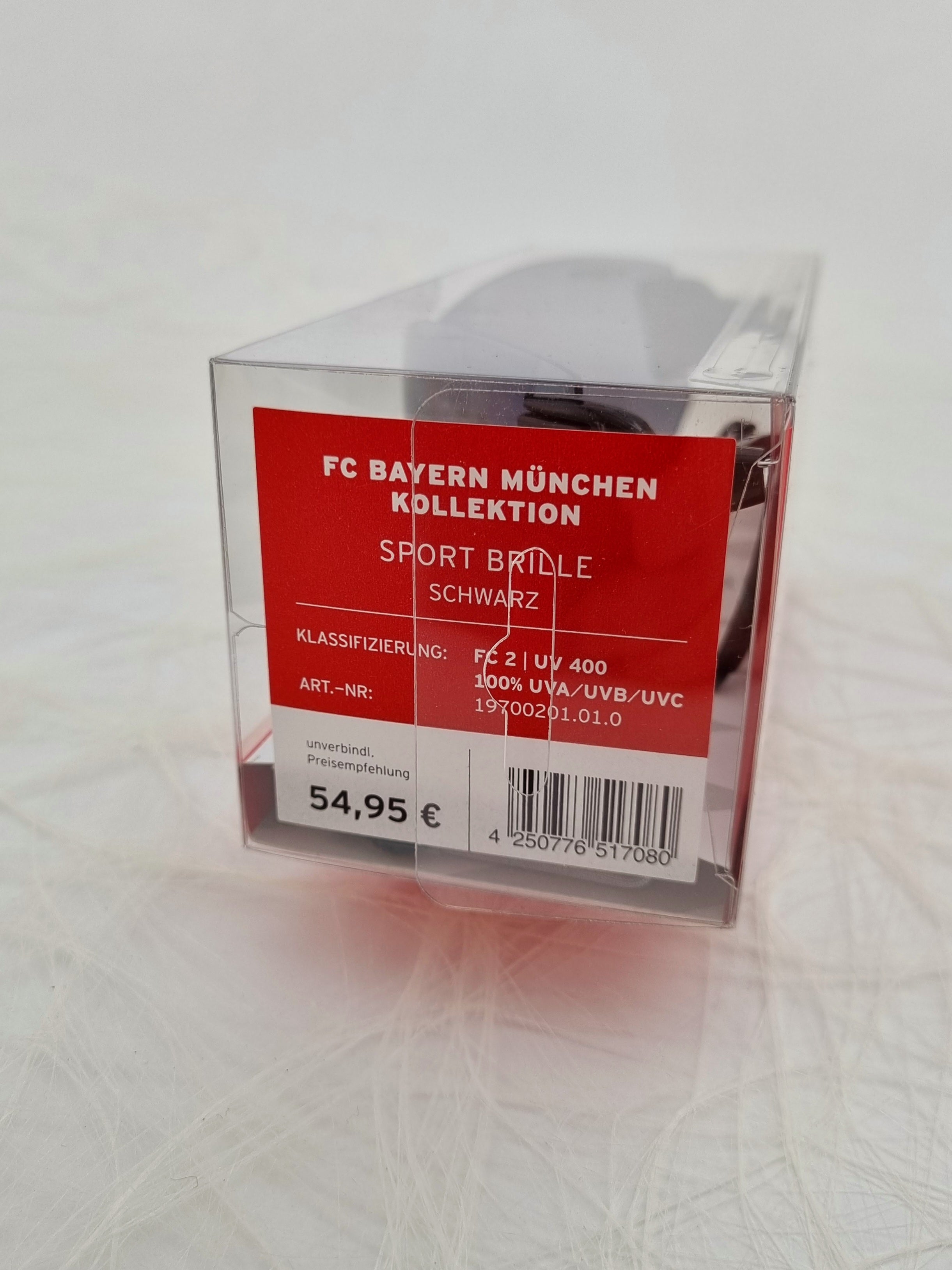 Sports sunglasses by FC Bayern München Sports sunglasses by FC Bayern München